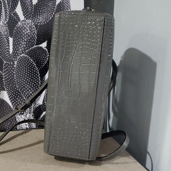 Kate Spade Gray Croc-Embossed Satchel with Gold Hardware  NWOT - Picture 8 of 14